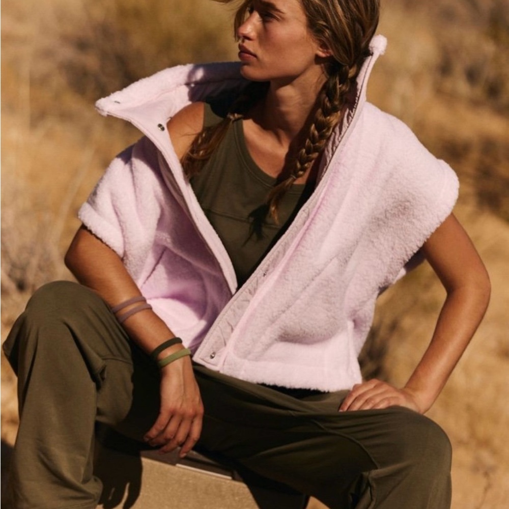 Free People Scout it Out Fleece Vest light pink